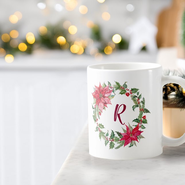 Caneca De Café Coroa de Natal com Monograma (Monogram Christmas Wreath Coffee Mug)