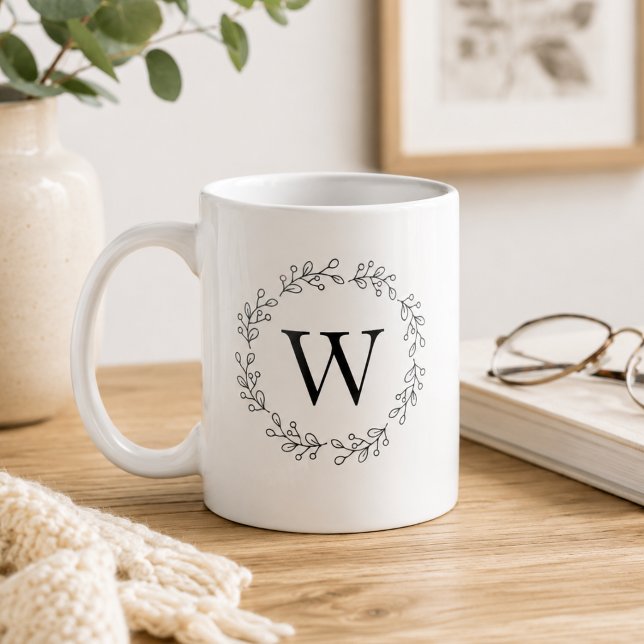 Caneca De Café Coroa de Videira Delicada Monograma (Criador carregado)