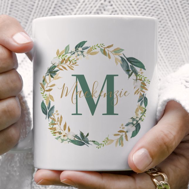 Caneca De Café Coroa Floral Verde Dourado Monograma (Criador carregado)