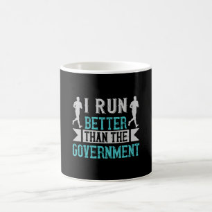 Caneca De Café Correndo melhor que o governo