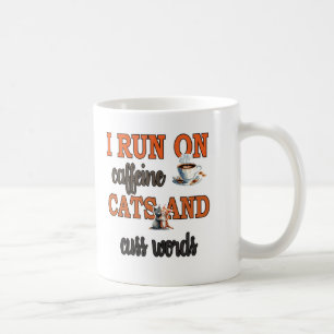 Caneca De Café Corro em Cafeína, Gatos e Palavras de Gato Engraça