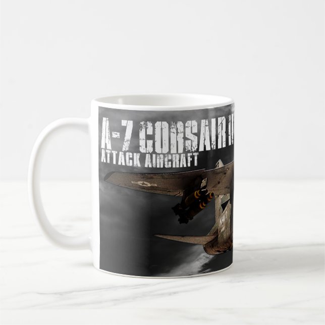 Caneca De Café Corsário A-7 II (Esquerda)