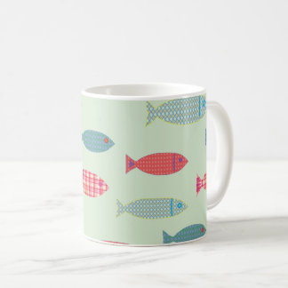 Caneca de Café Costeira com Padrão de Peixes Color