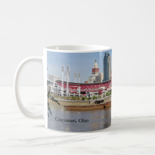 Caneca De Café Covington passando por Cincinnati Mug (Esquerda)