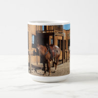 Cowboy e cavalo no oeste selvagem, EUA