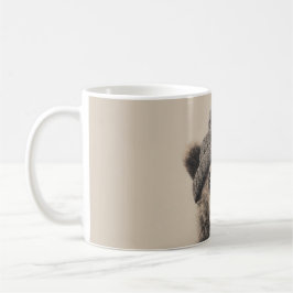 Caneca De Café Cozy Bear in Beanie - Cute Winter Animal 