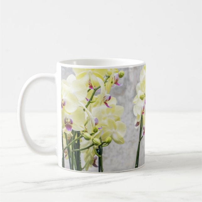 Caneca De Café Creme Romântico Elegante e Orquídeas Liláticas (Esquerda)