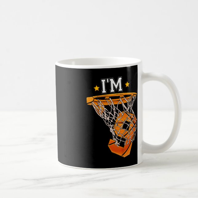 Caneca De Café Crianças 9º Aniversário de Basquete Eu sou 9 Garot (Direita)