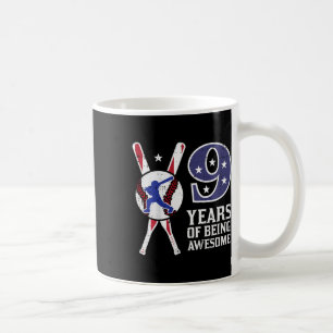 Caneca De Café Crianças de 9 anos sendo incríveis Bandeira Byseby