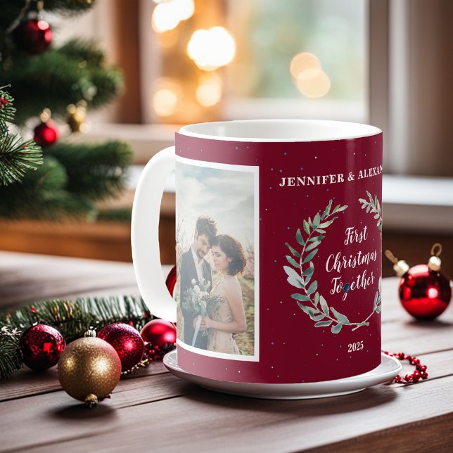 Caneca De Café Crie sua própria foto do Primeiro Natal juntos (Create your own First christmas together photo Coffee Mug. Add your own photos, name and year.)