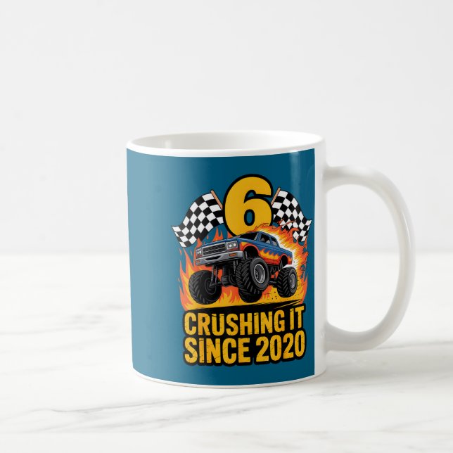 Caneca De Café Crushing It Since 2020 Monster Truck 6 Year Old Bi (Direita)
