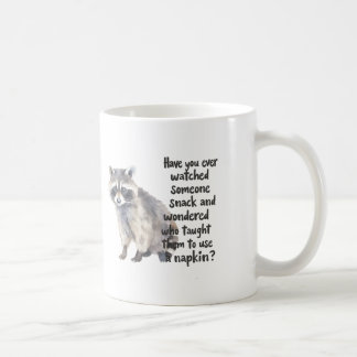 Caneca De Café Curious Raccoon with Funny Snacking Quote Art Prin