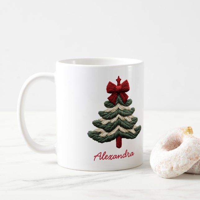 Caneca De Café Custom Name Cozy Rustic Embroidered Christmas Tree (Com Donut)