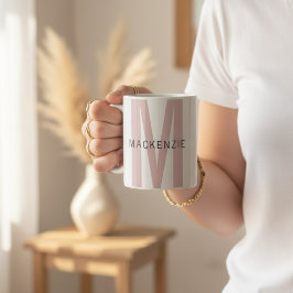 Caneca De Café Custom Pink Monogram Mug Gift for Mom or Grandma