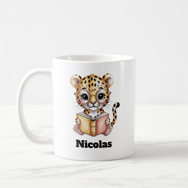 Caneca De Café Cute Baby Leopard Reading a Book Custom (Esquerda)