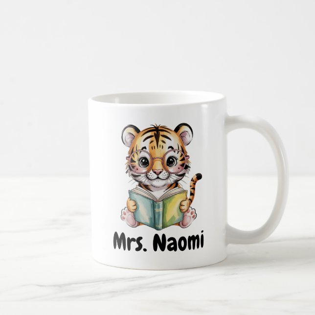 Caneca De Café Cute Baby Tiger Reading a Book Custom (Direita)