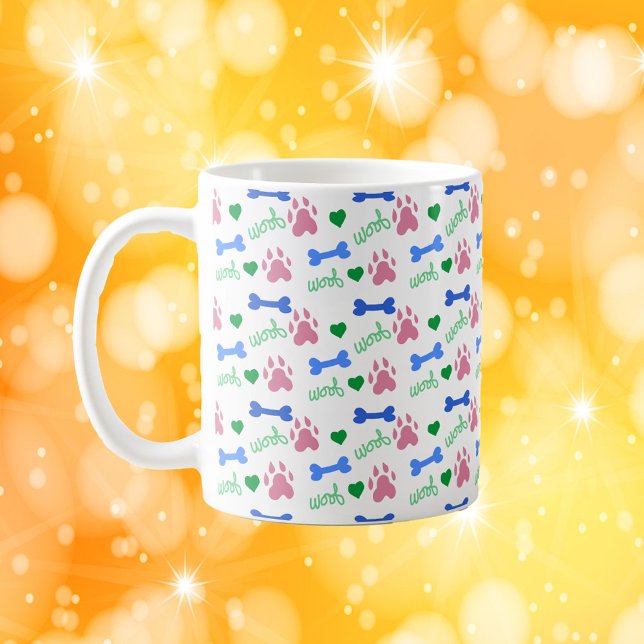 Caneca De Café Cute Dog Paw Pattern Hearts, Bones Woof Pink Blue  (A mug with a pattern of pink dog paws, blue bones, green hearts and the word woof.)
