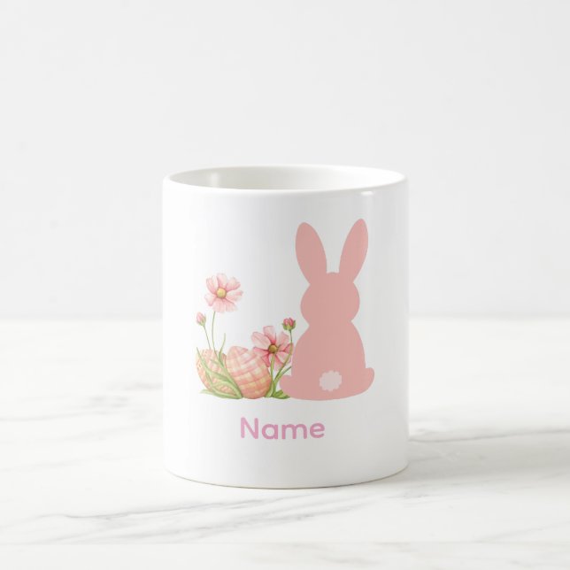 Caneca De Café Cute Pink Easter Bunny with Spring Flowers  (Centro)