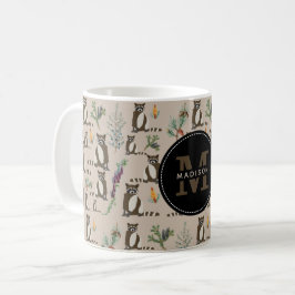 Caneca De Café Cute Raccoon em Monograma de Pinheiros