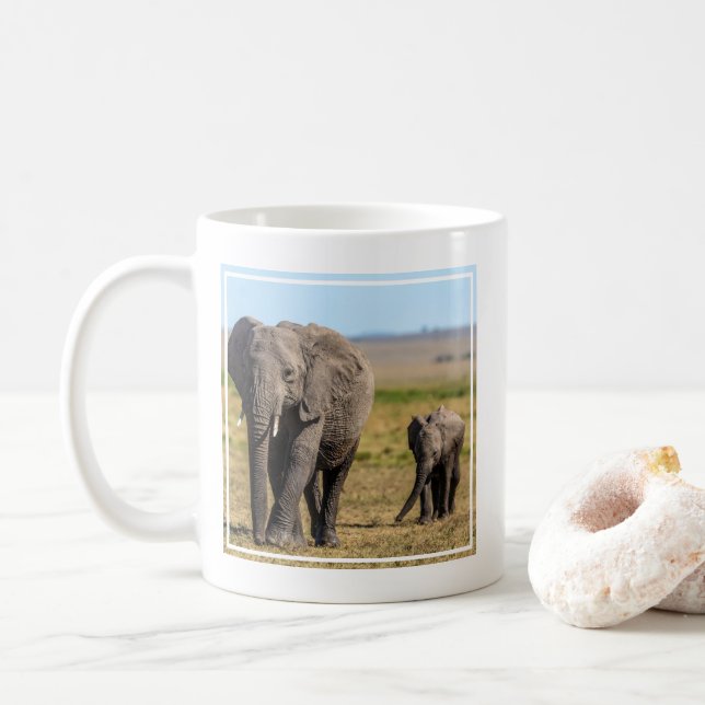 Caneca De Café Cutest Baby Animals | Elephant Mother & Baby (Com Donut)