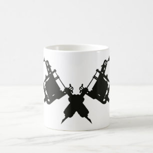 Caneca de café da arma do tatuagem