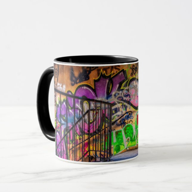 Caneca de café da arte da rua dos grafites da (Frente Esquerda)