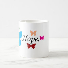 Caneca de café da esperança com borboletas