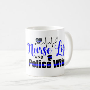 Caneca de café da esposa da vida e da polícia da