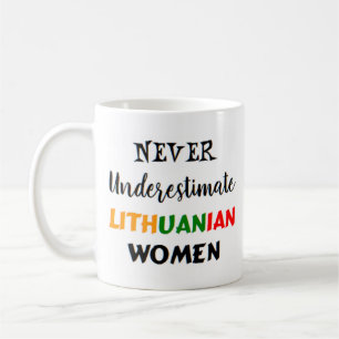 caneca de café da mulher lituana