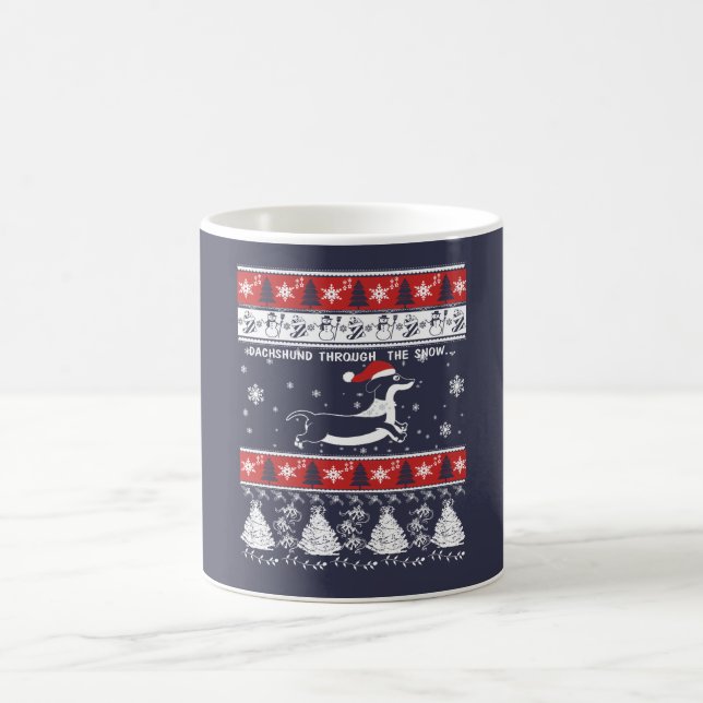 CANECA DE CAFÉ DACHSHUND ATRAVÉS DA NEVE (Centro)