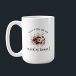 Caneca De Café Dama de honra Proposta Floral Nota de Coração<br><div class="desc">Surpreenda sua **melhor amiga** ou **irmã** com uma proposta de **Dama de Honra** emocionante e elegante usando esta encantadora caneca de café floral! Adornada com delicadas flores vintage e caligrafia elegante, esta caneca é a maneira perfeita de perguntar "**Você Será Minha Dama de Honra?**" de uma forma significativa e atemporal....</div>
