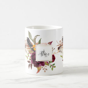 Caneca De Café Damas de honra Monograma Flores Aquarela Marsala