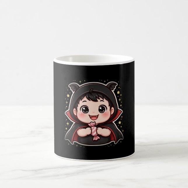Caneca de Café de Halloween de Bebê Vampiro Fofo (Centro)