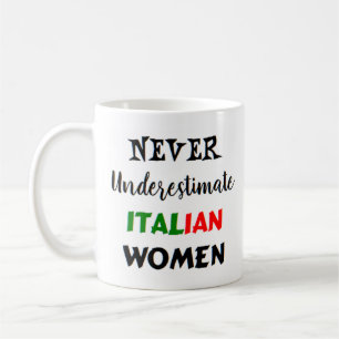 caneca de café de mulher italiana