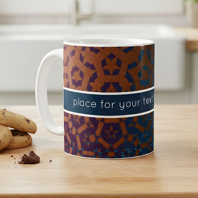Caneca De Café De Padrão Geométrico Vermelho a Azul com texto (mug with personalized text)