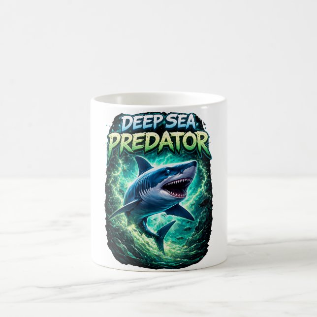 Caneca De Café Deep sea predator shark coffee mug (Centro)