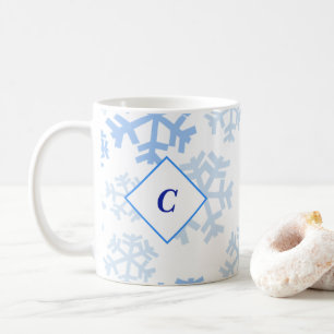 Caneca De Café Deixe-o nevar, monograma azul