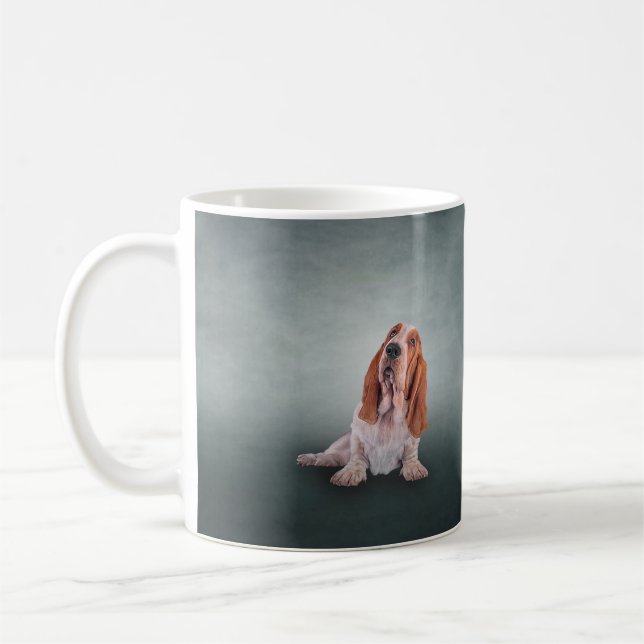 Caneca De Café Desenhando um cachorro de Basset Hound (Esquerda)