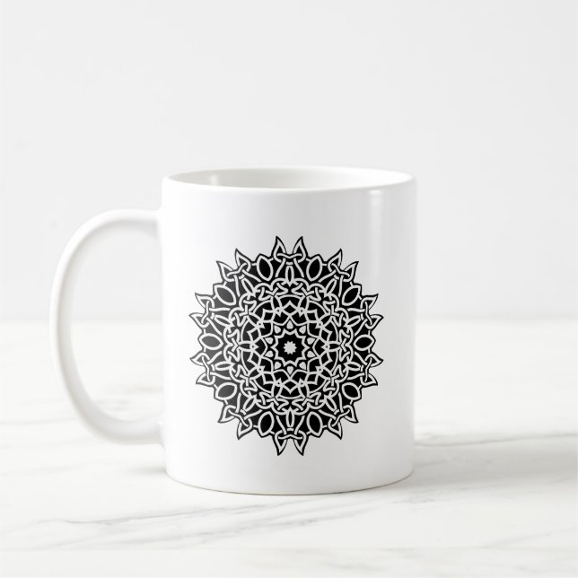 Caneca De Café Desenho de Nó Celta | Tradicional e Simbólico (Esquerda)