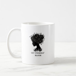 Caneca De Café Desenho de silhueta floral preto-e-branco elegante