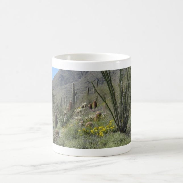 Caneca De Café Deserto de Sonoran na flor (Centro)