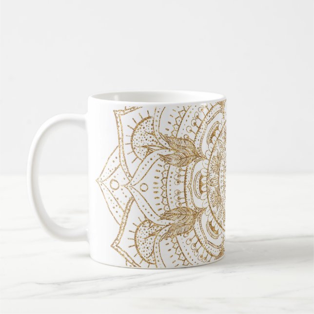 Caneca De Café Design de Desenho de Mão de Mandala Branco e Doura (Esquerda)
