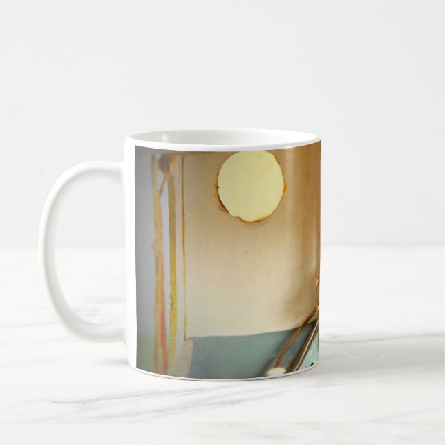 Caneca De Café Design de mín de arranhão interior antigo e sujo (Esquerda)