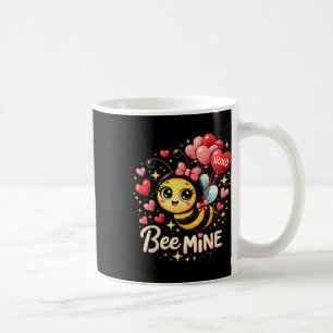 Caneca De Café Design de Mine de Abelha Fofa com Corações e Balõe