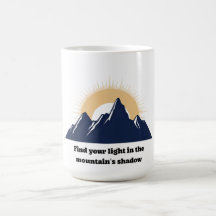 Design Minimalista de Montanha e Explosão Solar