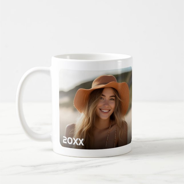 Caneca De Café Design Minimalista Moderno com Ano (Esquerda)