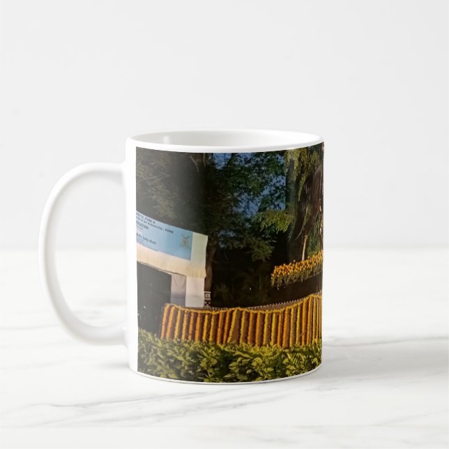 Caneca De Café design muito bonito em (Esquerda)