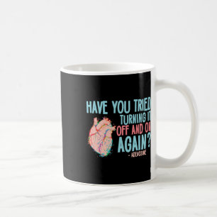 Caneca De Café Desligue E Ligue Novamente A Enfermeira Cardíaca A