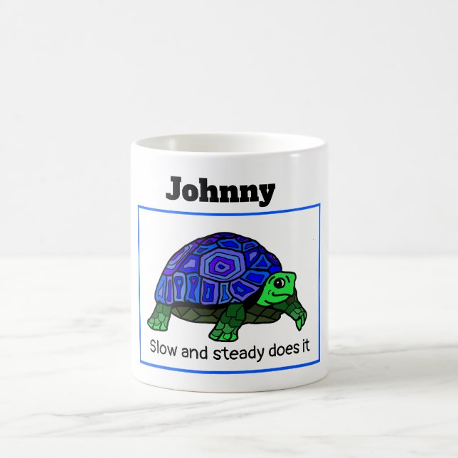 Caneca De Café Devagar e estável é uma tartaruga, personalizada (Centro)