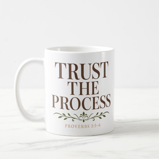 Caneca De Café Devocional Diário de Fé Confie no Processo (Esquerda)